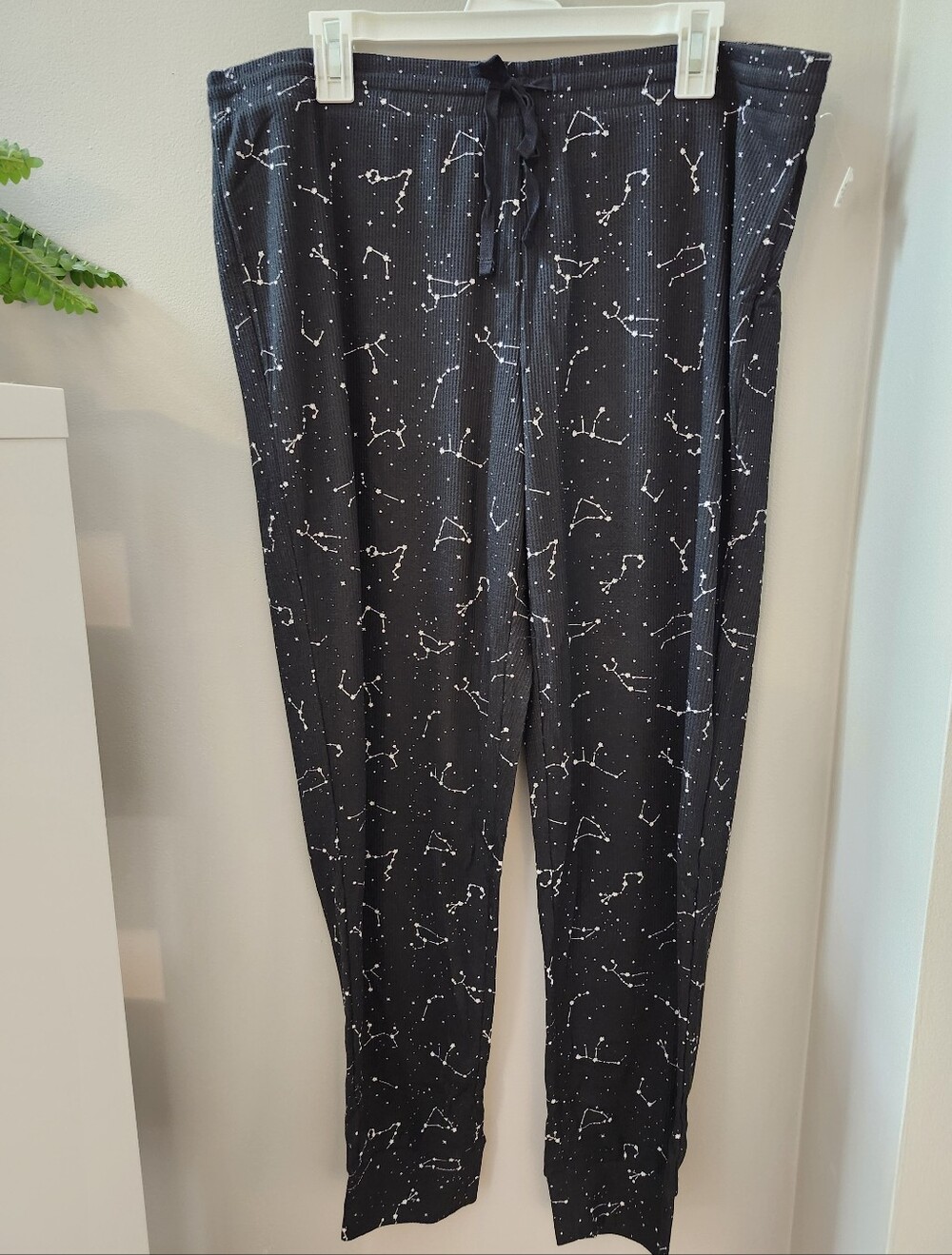 NWT Constellation Print Kids Pajama Set - Black - Picture 6 of 7